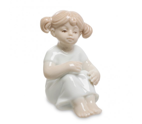 Фигурка ''Девочка''