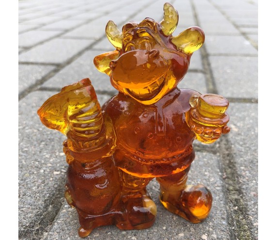 Бык с самоваром Янтарный